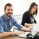 La Seguridad Social devolverá en los próximos días las cuotas pagadas de más por los autónomos, como parte del nuevo sistema de cotización basado en ingresos reales.