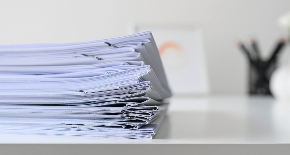Qué documentación puede pedir la Inspección de Trabajo a una empresa: contratos, nóminas, registro horario, Seguridad Social, prevención, igualdad y subcontratación.